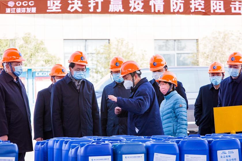 1580630977727986.jpg 车俊书记到公司 (2)_副本大.jpg